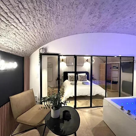 Appartamento Brume, Sauna Et Balnéo Centre Historique